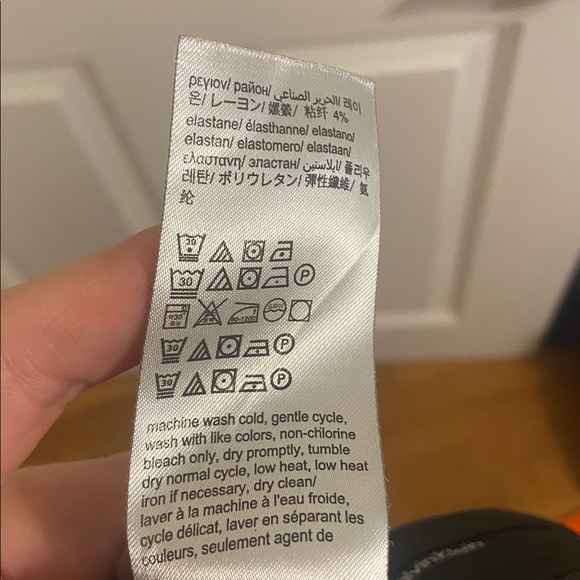 Men’s Calvin Klein pants - Picture 9 of 9